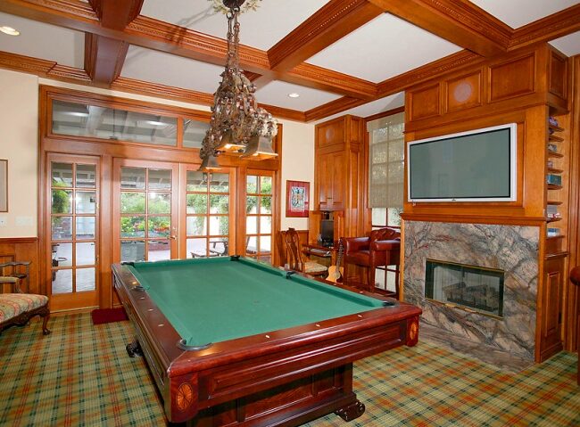English Style Gameroom