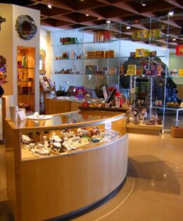 Museum Store CashWrap 2