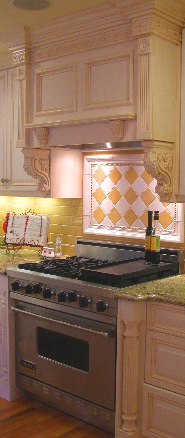 Stove / Cabinet