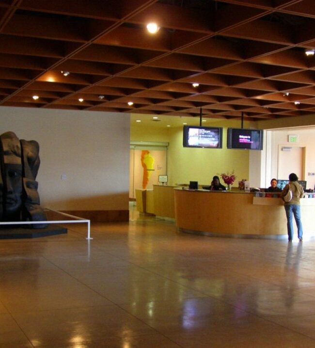 molaa Lobby